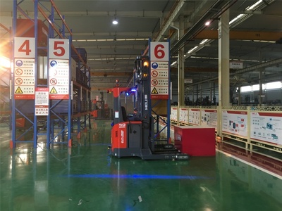 5G+无人装卸赋能智慧工厂，合力叉车产销两旺催生软件新蓝海
